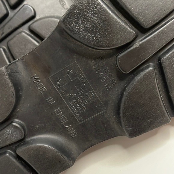 Vintage Dr. Martens Green Loafers Size 9.5 Chunky Slip On Made in England - Picture 10 of 12